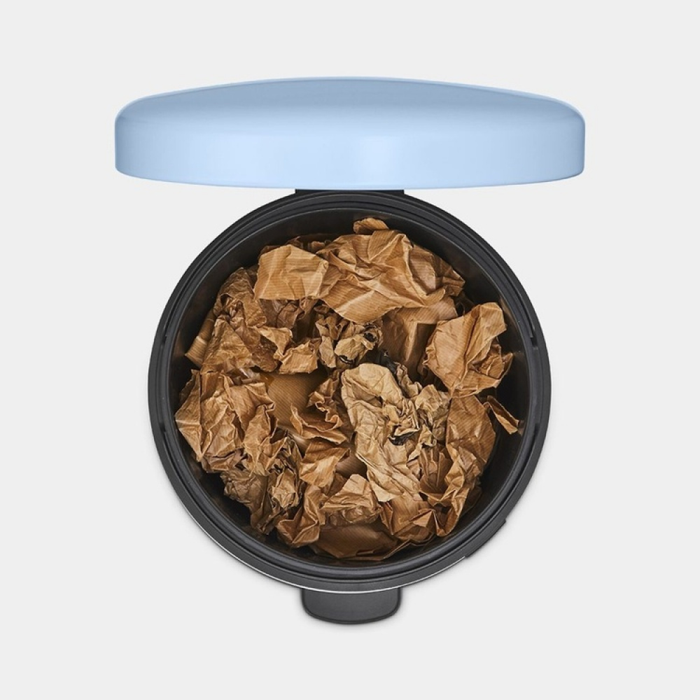 Papperskorg / Pedalhink, 3 L, BRABANTIA NEWICON, Ø 17 x H 26,4 cm i gruppen Förvaring / Städförvaring och sopsortering / Sopsortering hos SmartaSaker.se (42368)