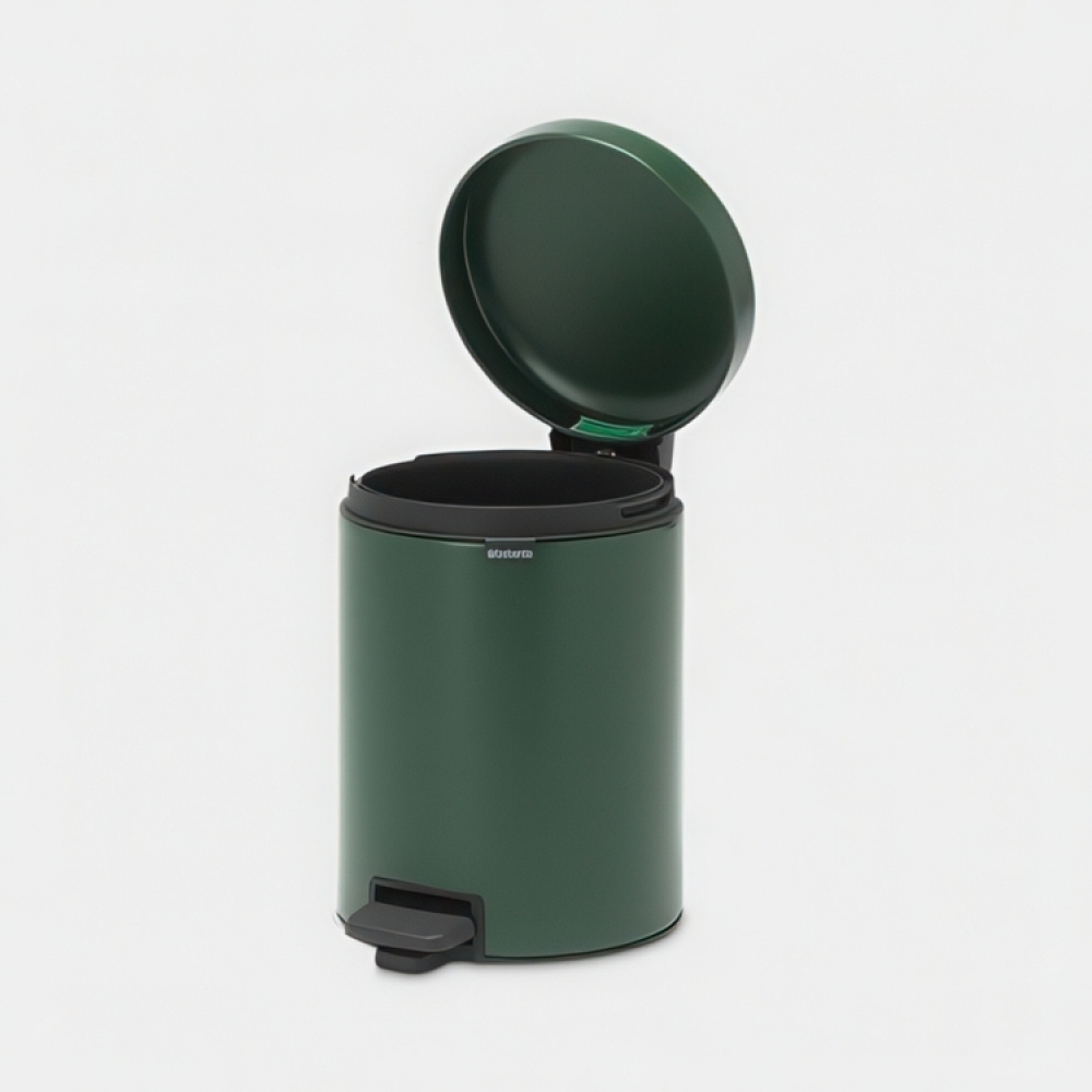 Papperskorg / Pedalhink, 5 L, BRABANTIA NEWICON, Ø 20,5 x H 29,1 cm i gruppen Förvaring / Städförvaring och sopsortering / Sopsortering hos SmartaSaker.se (42370)