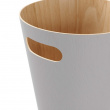 Papperskorg i trä, 7,5 L WOODROW, Ø 23 x H 28 cm, Umbra Papperskorg i trä, 7,5 L WOODROW, Ø 23 x H 28 cm, Umbra