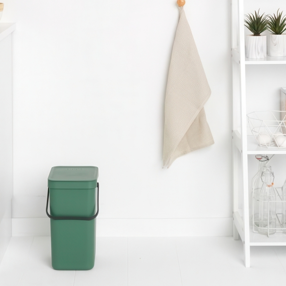 Papperskorg, BRABANTIA SORT & GO WASTE BIN, 12 L i gruppen Förvaring / Städförvaring och sopsortering / Sopsortering hos SmartaSaker.se (42387)