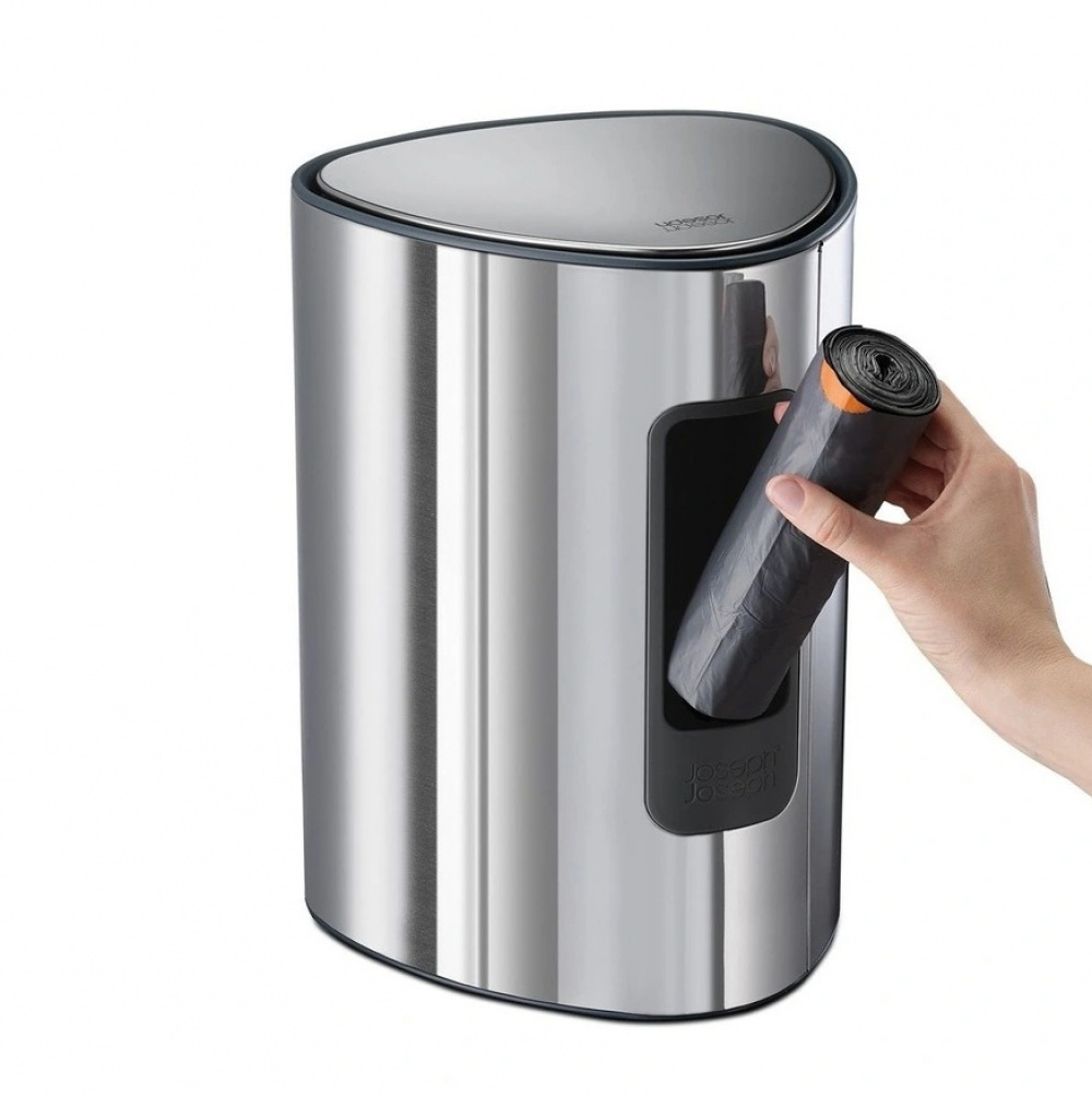 Pedalhink för hörn, 5 L, EASY-STORE LUXE PEDAL BIN, Joseph Joseph, Silver i gruppen Förvaring / Städförvaring och sopsortering / Sopsortering hos SmartaSaker.se (42394)