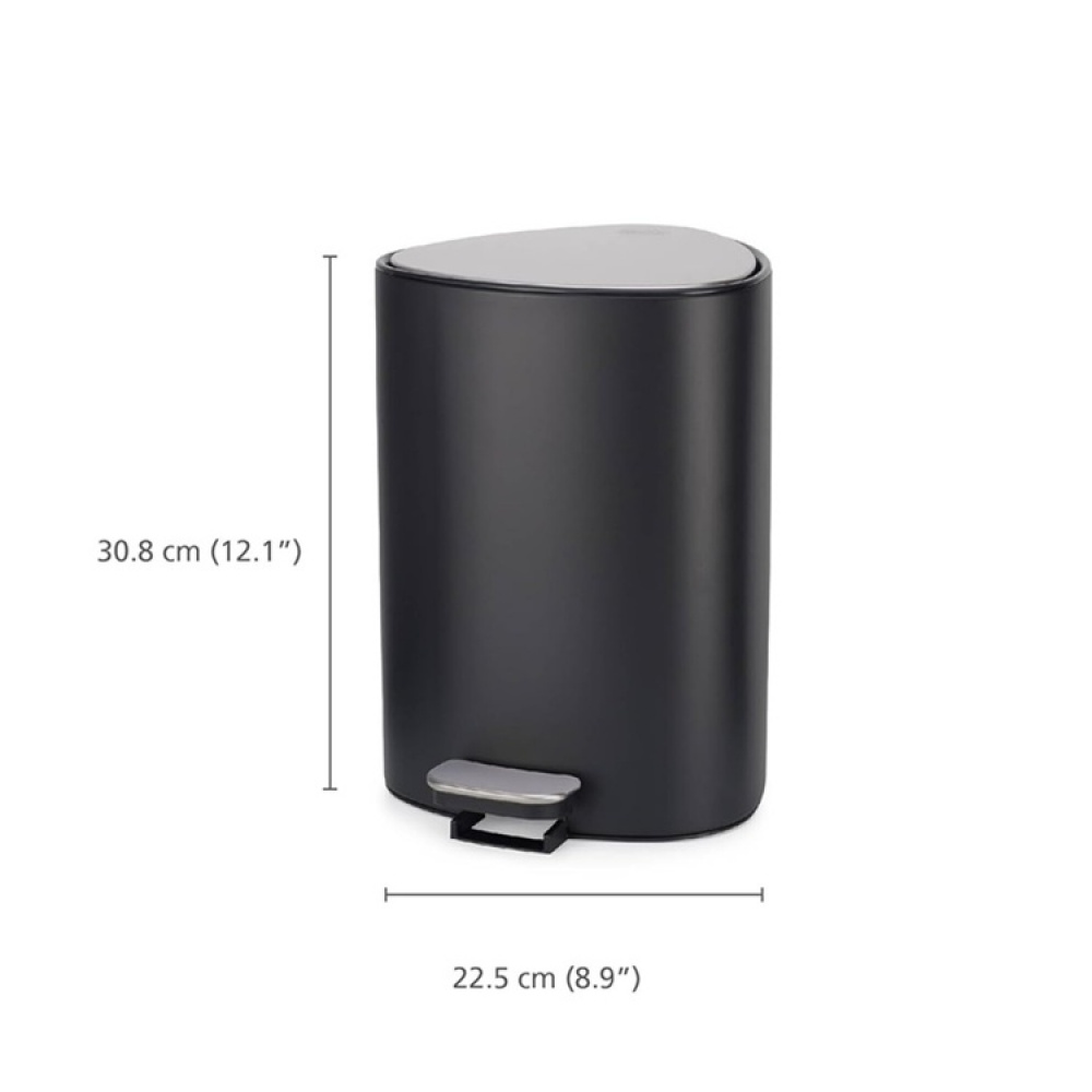 Pedalhink för hörn, 5 L, EASY-STORE PEDAL BIN, Joseph Joseph, Svart / Silver i gruppen Förvaring / Städförvaring och sopsortering / Sopsortering hos SmartaSaker.se (42395)