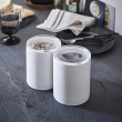Porslinsburk med lock, YAMAZAKI TOWER LARGE CANISTER, Ø 10,5 x H 12 cm Porslinsburk med lock, YAMAZAKI TOWER LARGE CANISTER, Ø 10,5 x H 12 cm