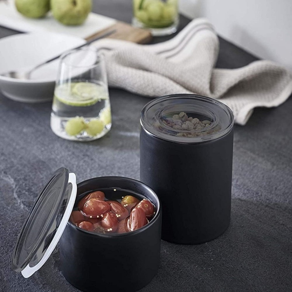 Porslinsburk med lock, YAMAZAKI TOWER SMALL CANISTER, Ø 10,5 x H 7 cm, Svart / Transparent i gruppen Förvaring / Köksförvaring hos SmartaSaker.se (42429)