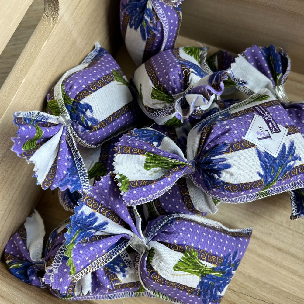 Påse med Lavendel från Provence, SACHET LAVANDE, Beige / Lila i gruppen Förvaring / Garderobsförvaring hos SmartaSaker.se (42448)