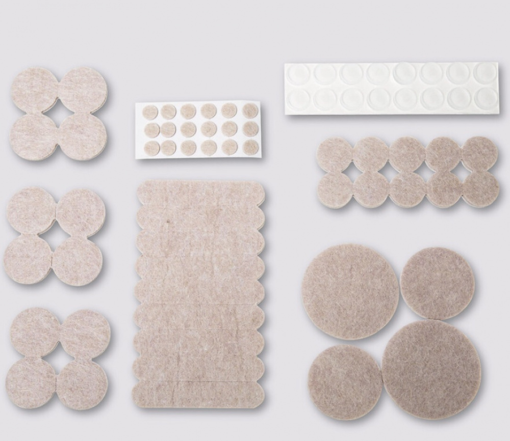 Självhäftande Möbeltassar, 144 st, BIG PACK FURNITURE PADS, Beige i gruppen Förvaring / Städförvaring och sopsortering / Lådmattor hos SmartaSaker.se (42532)