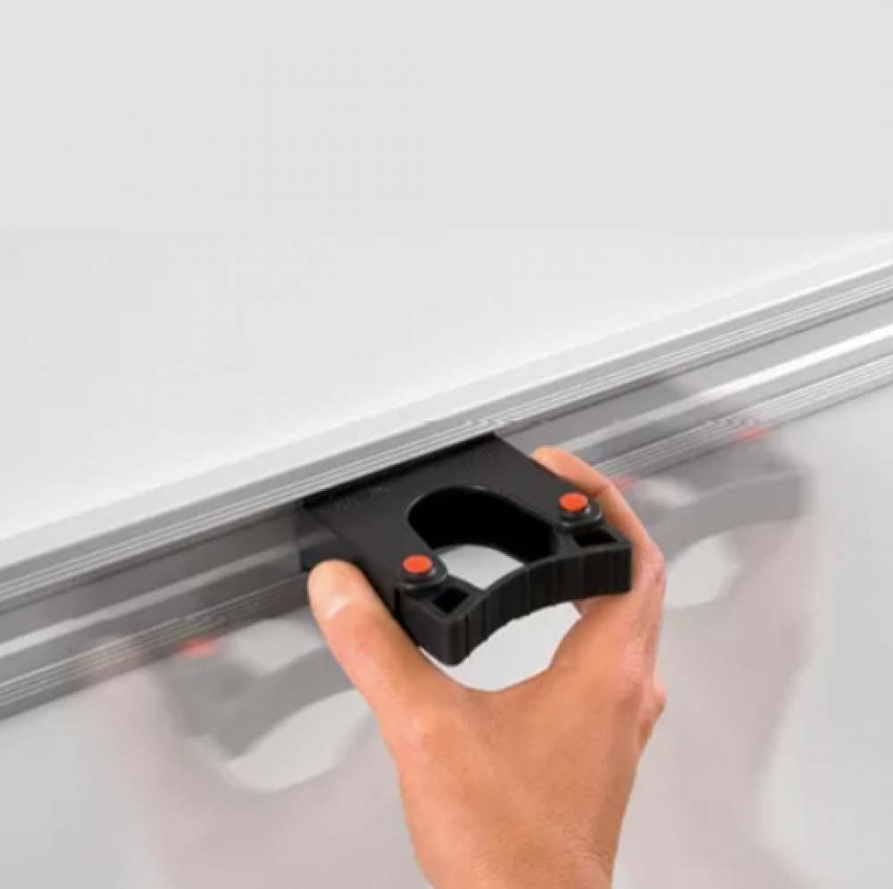 Skena med 3 redskapshållare, TOOLFLEX, 50 cm, Aluminium / Svart i gruppen Förvaring / Förråd- och garageförvaring / Redskapshållare hos SmartaSaker.se (42541)