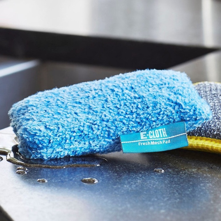 Skrubbsvampar i Mikrofiber, 2 st, FRESH MESH CLEANING PADS, 15 x 8 cm, Blå i gruppen Förvaring / Städförvaring och sopsortering / Städtrasor och borstar hos SmartaSaker.se (42606)