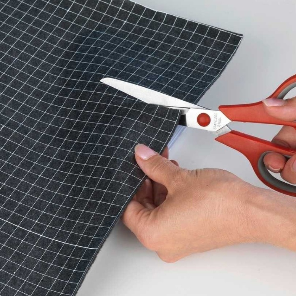 Skyddande matta av filt för lådor och hyllor, SOFT FELT LINER, 72 x 54 cm, Mörkgrå i gruppen Förvaring / Köksförvaring / Organisera köksskåp hos SmartaSaker.se (42609)