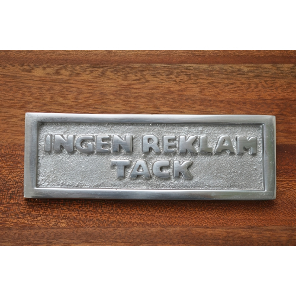 Skylt i aluminium, INGEN REKLAM TACK, H 13 x 4,5 cm, Silver i gruppen Förvaring / Magneter och självhäftande / Skyltar och etiketter hos SmartaSaker.se (42616)