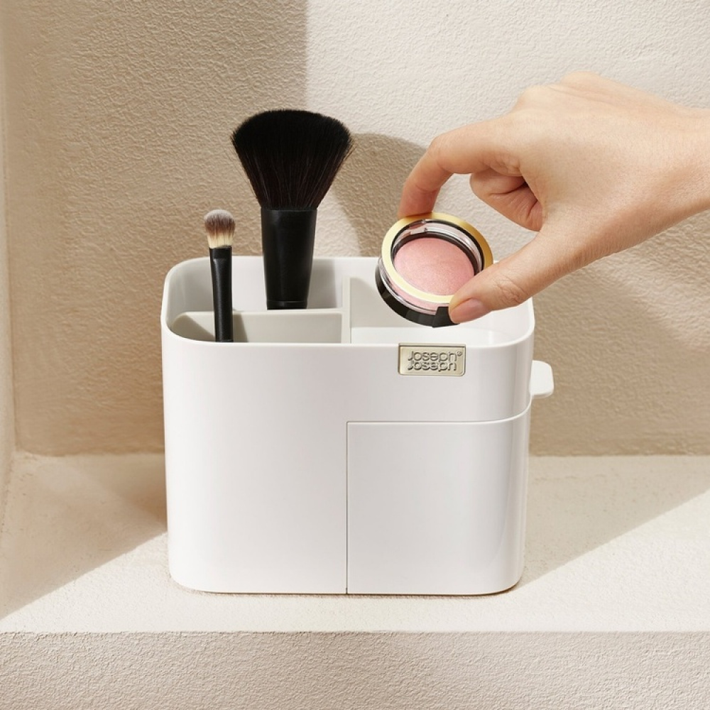 Sminkställ med låda, VIVA SMALL COSMETIC ORGANISER, Joseph Joseph, Benvit i gruppen Förvaring / Badrumsförvaring / Sminkförvaring hos SmartaSaker.se (42677)