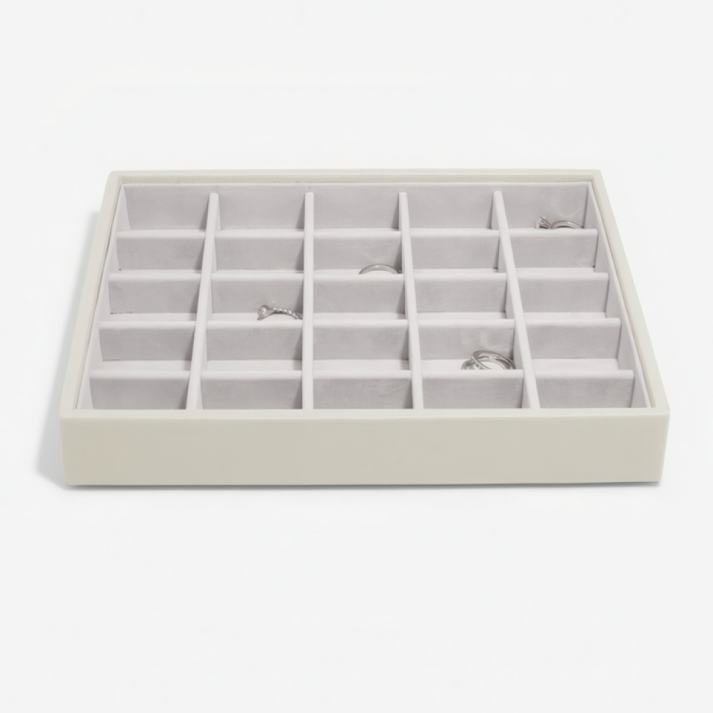 Smyckeskrin, 3 våningar, CLASSIC STACKERS, 25 x 18 x H 13,7 cm i gruppen Förvaring / Sovrumsförvaring / Smyckesförvaring hos SmartaSaker.se (42705)