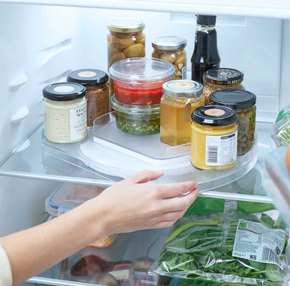 Snurrbricka för kylen, FRIDGE-STORE ROTATING ORGANISER, 33 x 28 x H 4,4 cm, Joseph Joseph, Transparent i gruppen Förvaring / Köksförvaring / Kylskåpsförvaring hos SmartaSaker.se (42729)