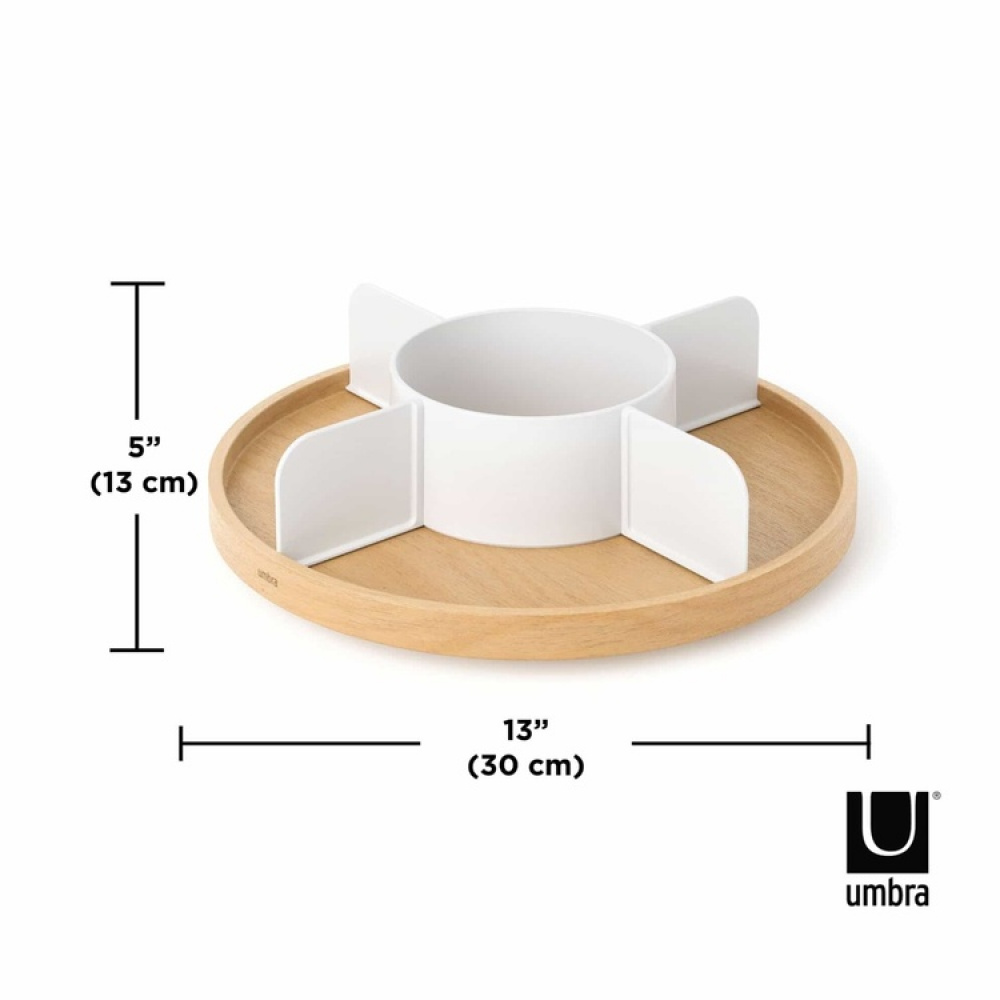 Snurrbricka trä, Med avdelare, UMBRA BELLWOOD LAZY SUSAN, Ø 30, Natur / Vit i gruppen Förvaring / Köksförvaring / Organisera köksskåp / Kryddhyllor hos SmartaSaker.se (42741)