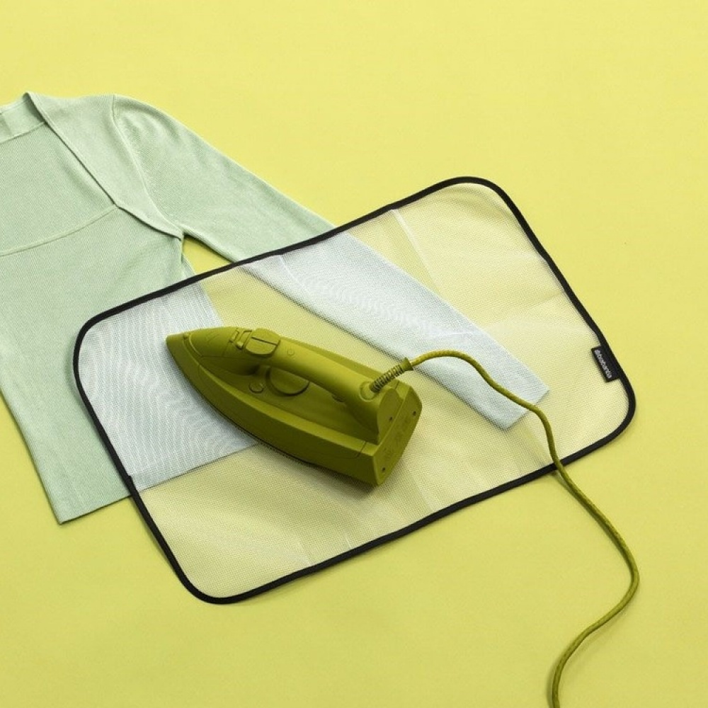 Strykduk för känsliga kläder, BRABANTIA IRONING CLOTH, 60 x 40 cm, Vit / svart i gruppen Förvaring / Tvätt och tork / Stryktillbehör hos SmartaSaker.se (42830)