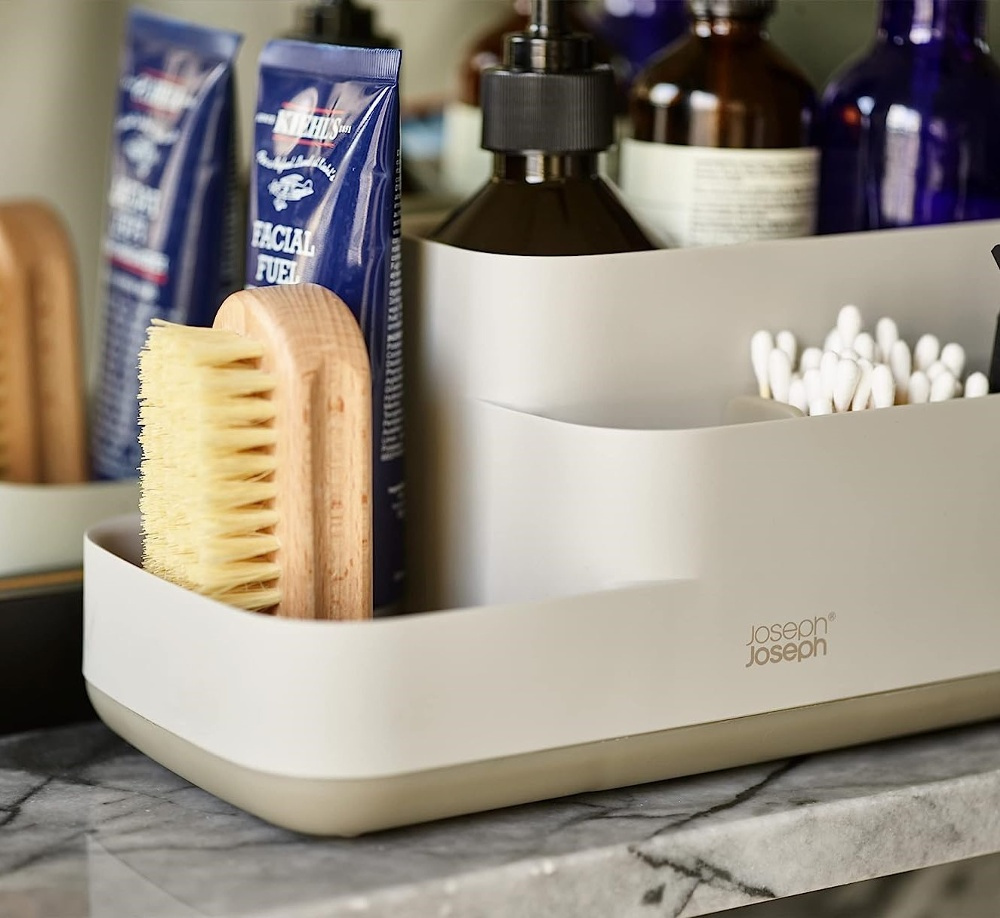Ställ för badrummet, EASY STORE CADDY ECRU, 25 x 12 x H 11,6 cm, Joseph Joseph, Grå-Beige i gruppen Förvaring / Badrumsförvaring hos SmartaSaker.se (42856)