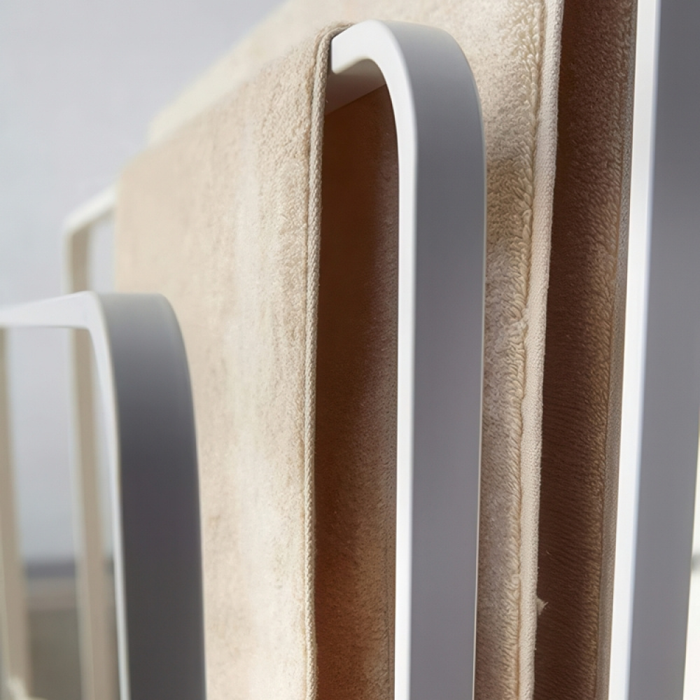 Ställning i metall för handdukar, TOWER TOWEL HANGER, 14 x 70 x H 81 cm i gruppen Förvaring / Badrumsförvaring hos SmartaSaker.se (42890)