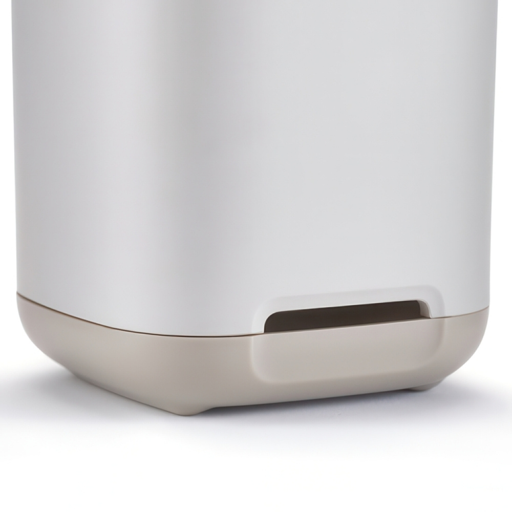 Tandborstmugg för eltandborstar, EASY STORE ECRU, 9 x 9 x H 12,7 cm, Joseph Joseph, Grå-Beige i gruppen Förvaring / Badrumsförvaring hos SmartaSaker.se (42938)