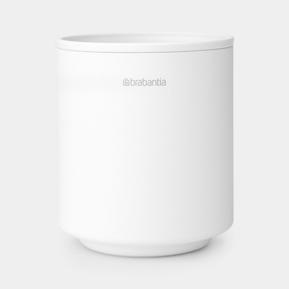 Tandborstmugg i metall, BRABANTIA MINDSET, Ø 8,1 x H 9,4 cm, Vit i gruppen Förvaring / Badrumsförvaring hos SmartaSaker.se (42939)