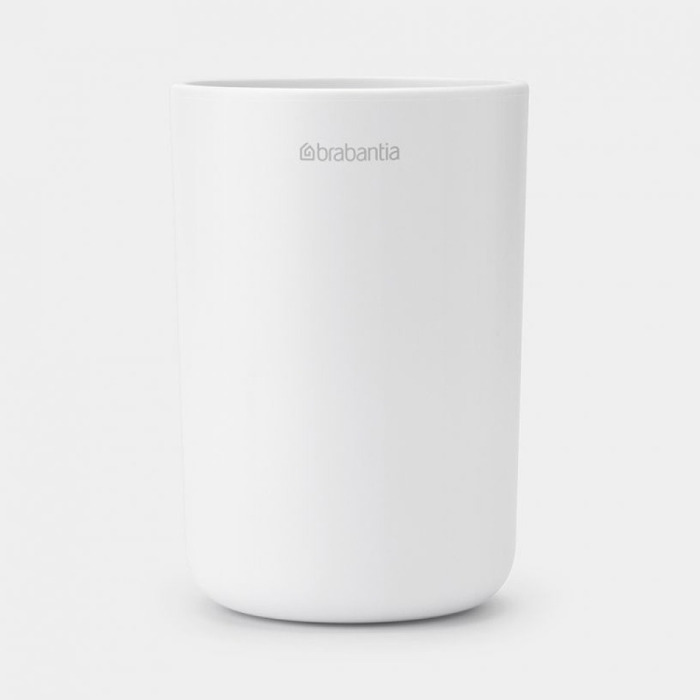 Tandborstmugg med avdelare, BRABANTIA RENEW, Ø7,6 x H 11 cm, Vit i gruppen Förvaring / Badrumsförvaring hos SmartaSaker.se (42941)