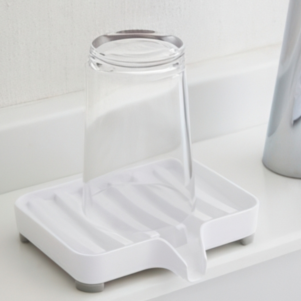 Tvålkopp, MIST SOAP TRAY, 11 x 10 x H 2,2 cm, Yamazaki, Vit i gruppen Förvaring / Badrumsförvaring hos SmartaSaker.se (43071)