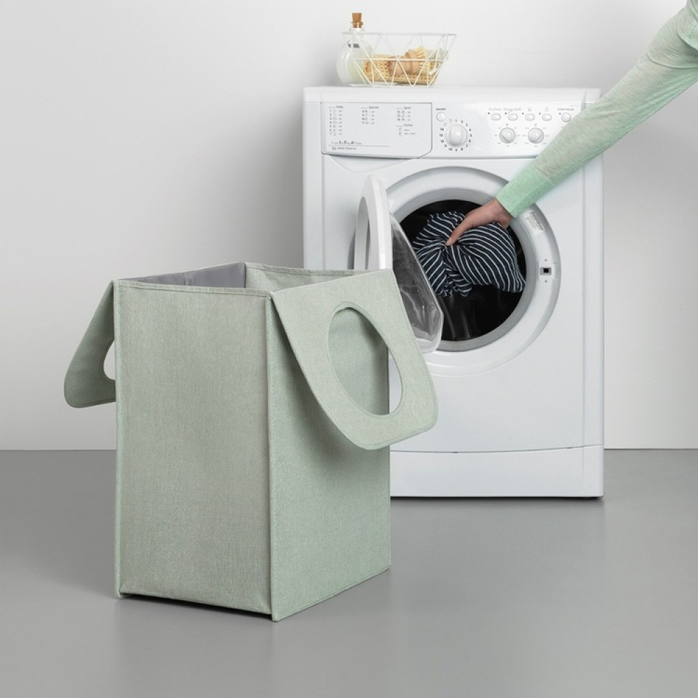 Tvättkorg med bärhandtag, 55 L, BRABANTIA RECTANGULAR, 29,5 x 40,5 x H 54 cm i gruppen Förvaring / Tvätt och tork / Tvättkorgar hos SmartaSaker.se (43096)