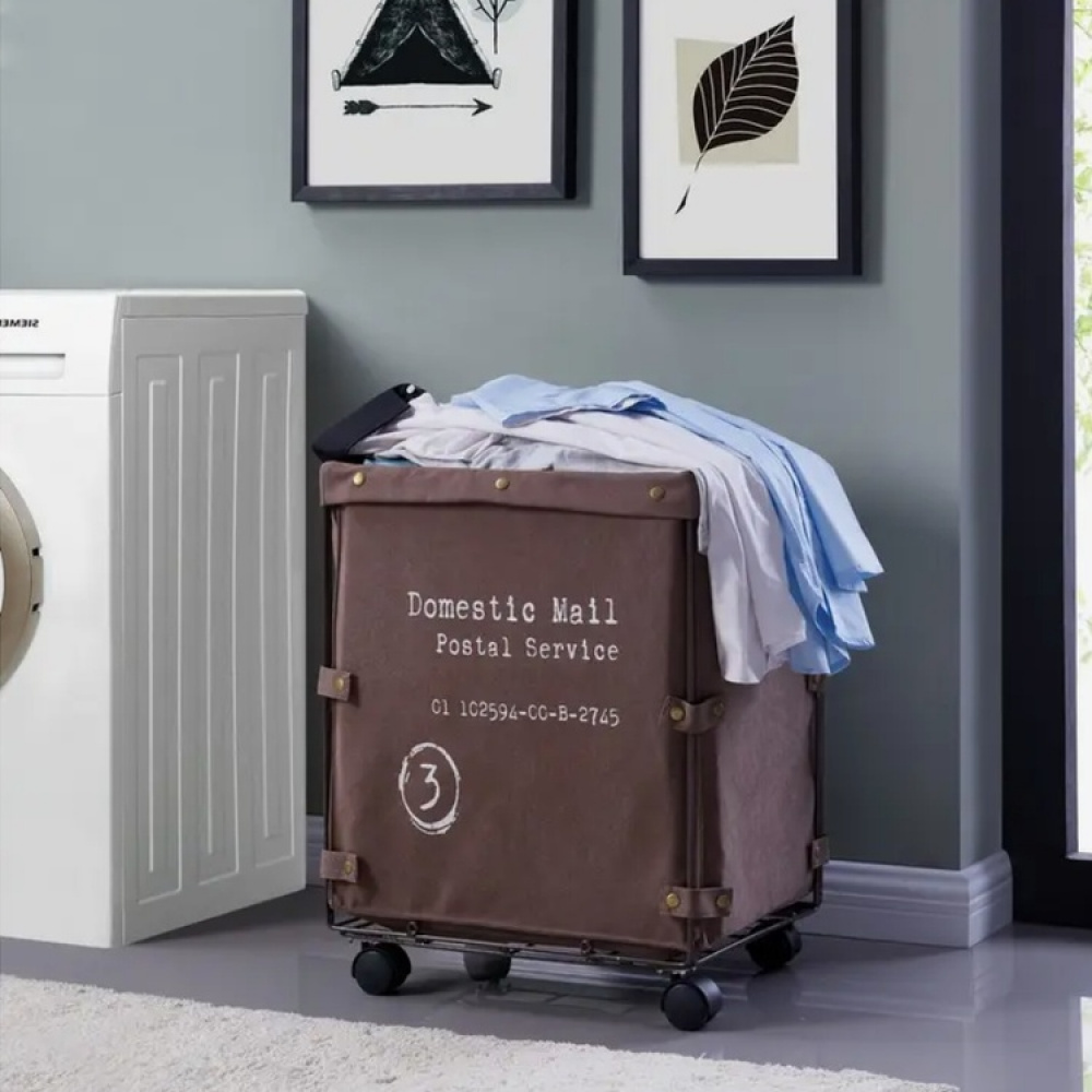 Tvättkorg på hjul, CANVAS LAUNDRY HAMPER, 46 x 38 x H 59 cm, Brun i gruppen Förvaring / Tvätt och tork / Tvättkorgar hos SmartaSaker.se (43100)