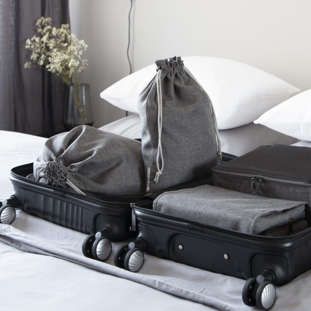 Tygpåsar på resan, 2 st, BIGSO LAUNDRY BAGS, Liten + stor påse, Mörkgrå i gruppen Förvaring / Förvaring på resa / Packpåsar och packkuber hos SmartaSaker.se (43143)