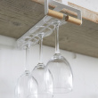 Under hylla vinglas hängare, TOSCA WINE GLASS HANGER, Yamazaki, Vit Under hylla vinglas hängare, TOSCA WINE GLASS HANGER, Yamazaki, Vit