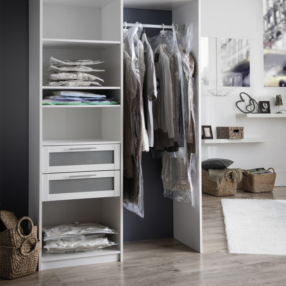 Vakuumpåse med galge, ESPACE SHORT, Kort 70 x H 105 cm, Transparent i gruppen Förvaring / Garderobsförvaring / Vakuumförvaring / Hängande vakuumpåsar hos SmartaSaker.se (43188)