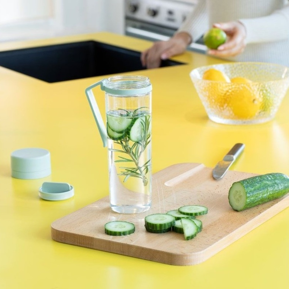 Vattenflaska med sil, 0.5L, MAKE & TAKE WATER BOTTLE, Ø 7 x H 23 cm i gruppen Förvaring / Köksförvaring / Matlådor / Matlådor i plast hos SmartaSaker.se (43200)
